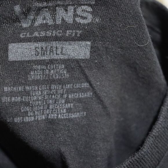 Vans Cropped Long Sleeve Spellout Tee | Small Rose Raw Edge DIY - Picture 9 of 9